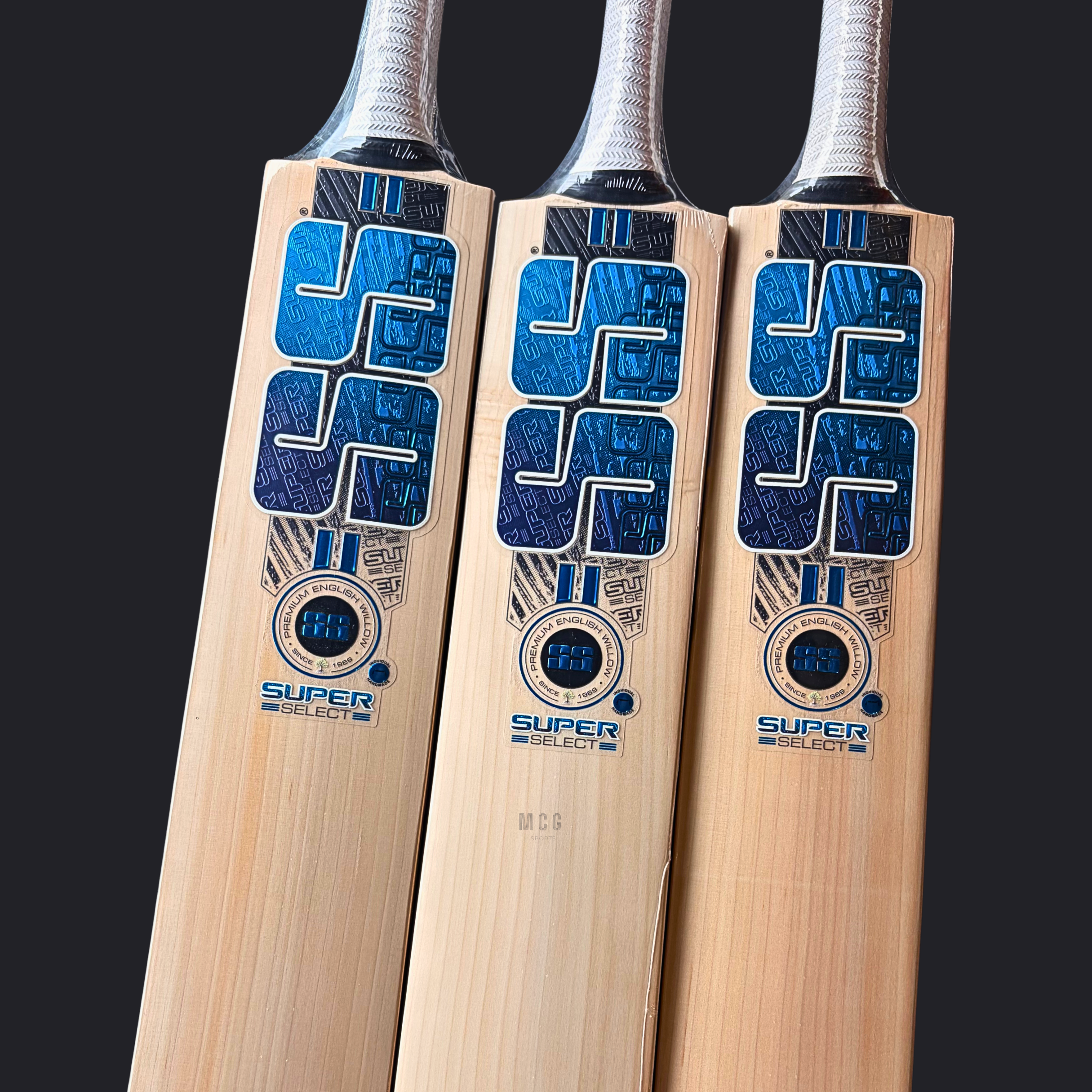 SS Super Select English Willow Cricket Bat - SH