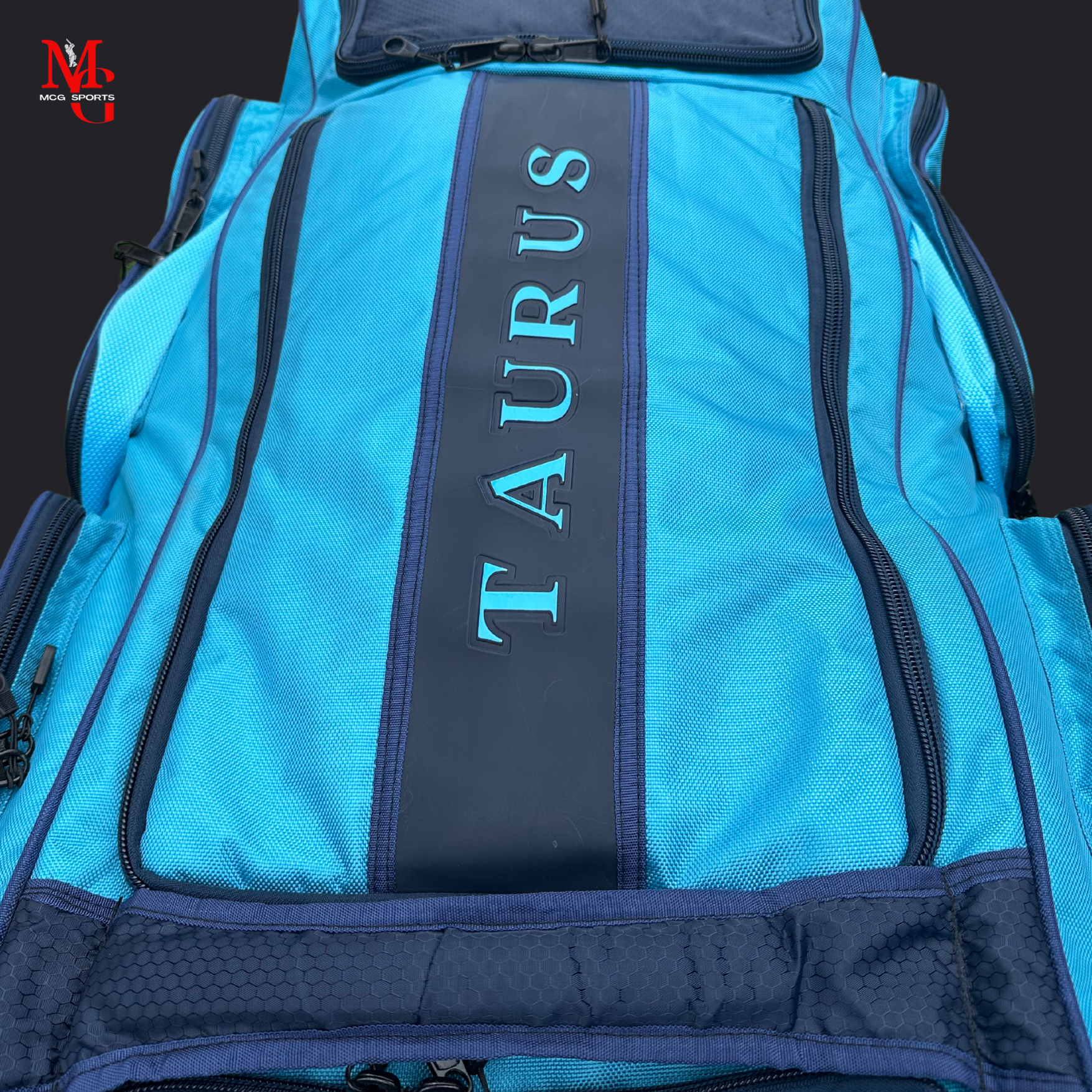 Image of TAURUS - Players Stand Wheelie Cricket Kit bag
