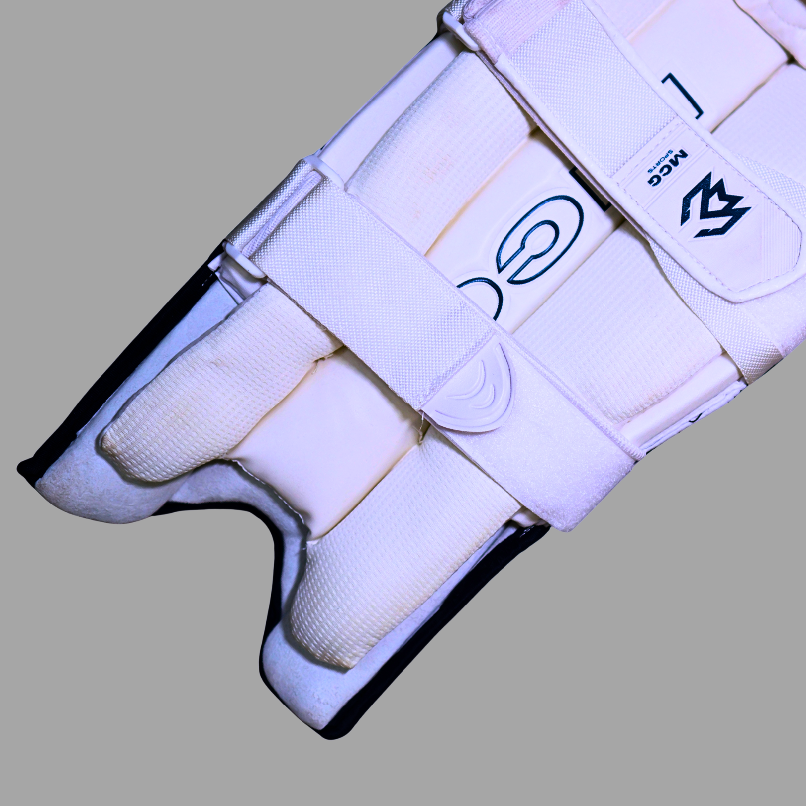 Image of Players Edition Cricket pads - Navy