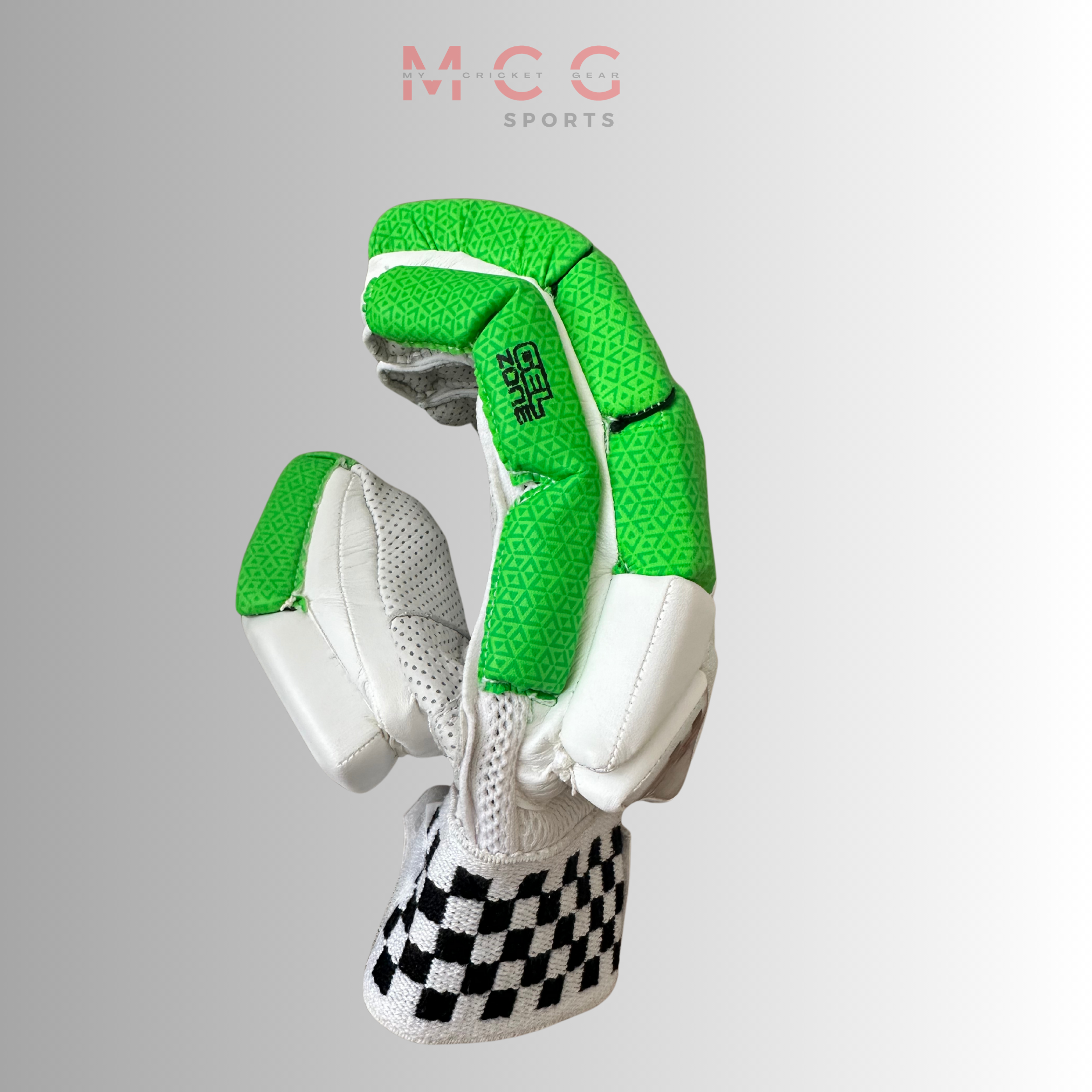 Image of GRAY NICOLLS - ODI GN 8 BATTING GLOVE