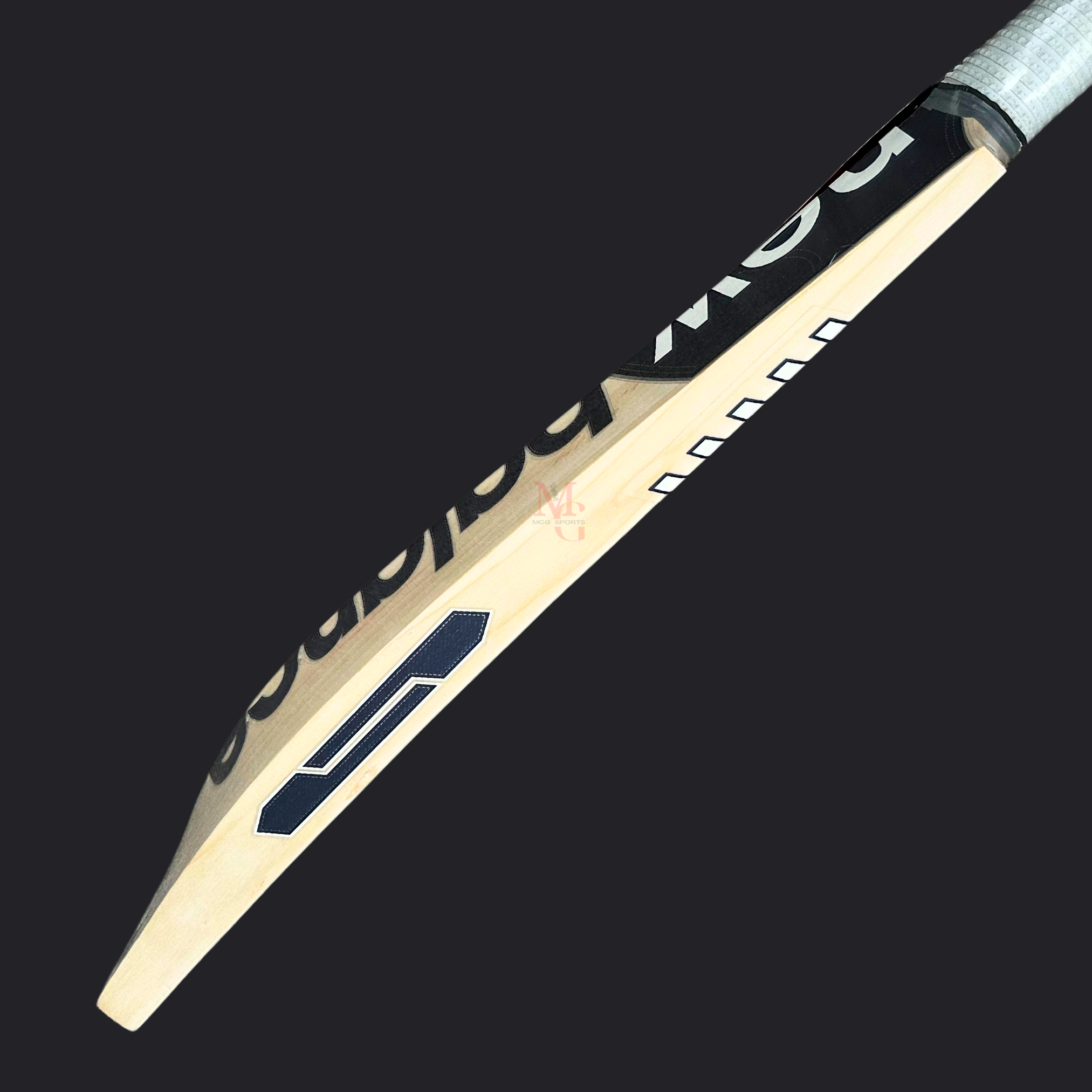 New Balance - DC 800i Pro English Willow Cricket Bat -Senior