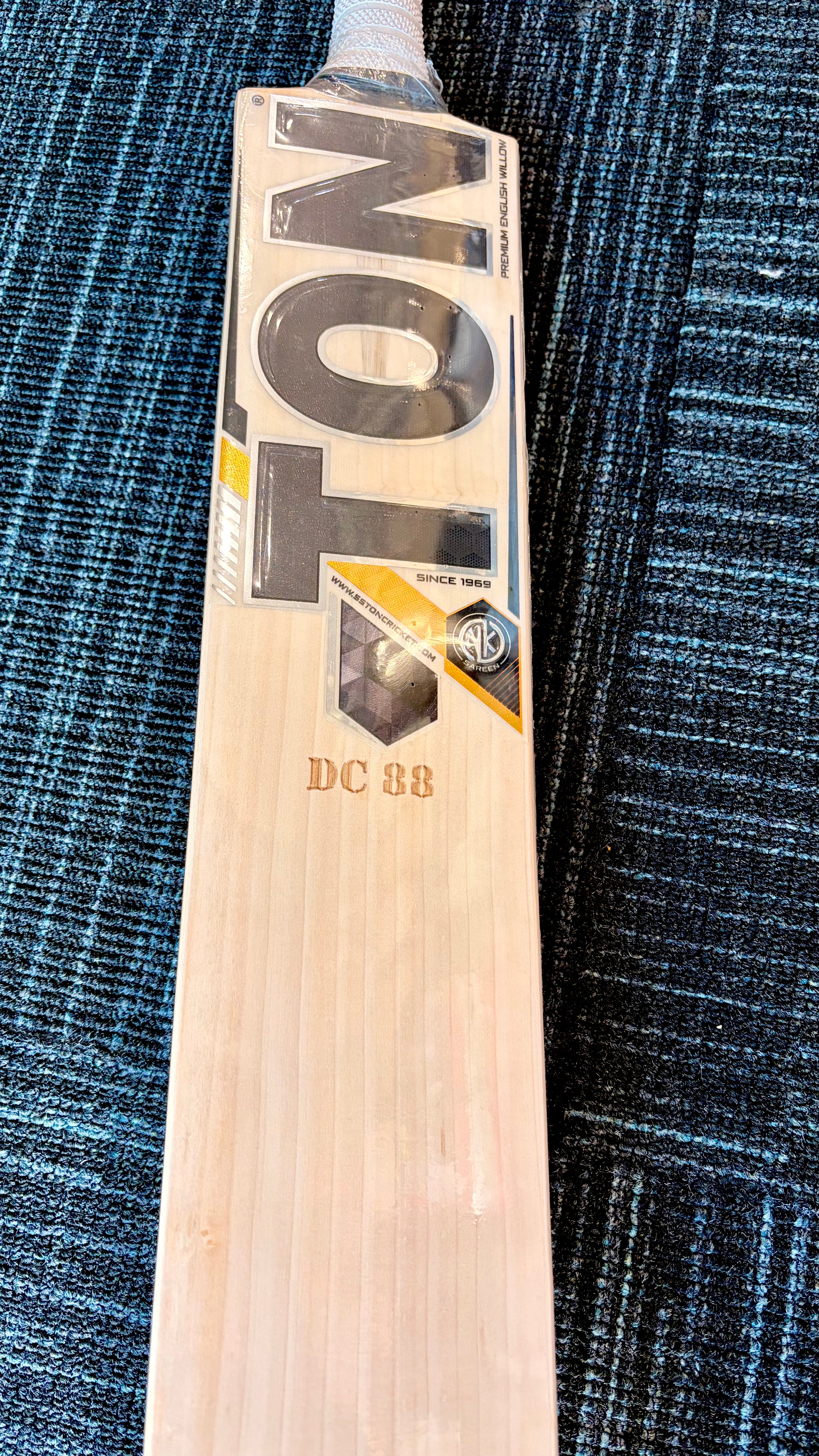 SS - Devon Conway Players Cricket Bat - SH