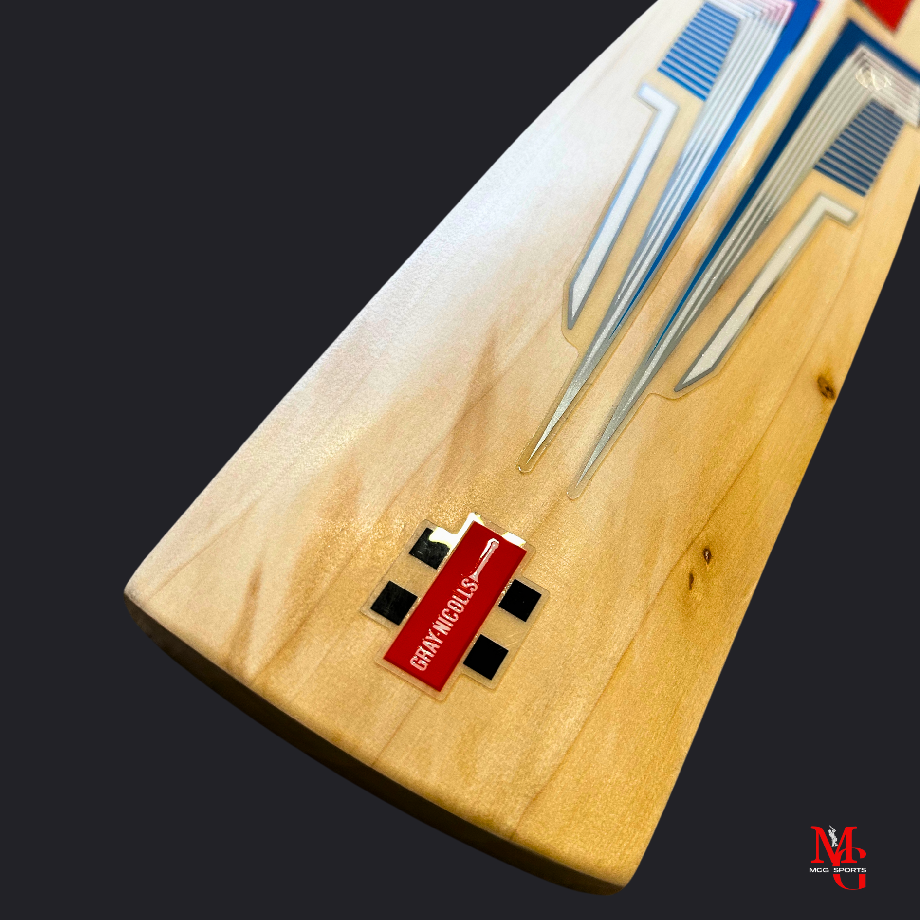 Gray Nicolls - Delta GN 4 Cricket Bat