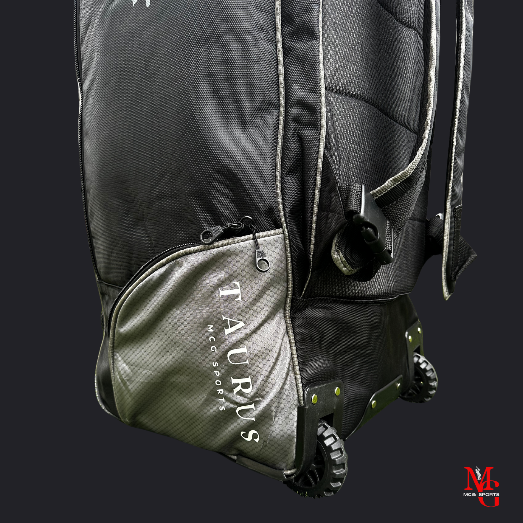 TAURUS  - Elite Players Duffle Cricket Kit bag