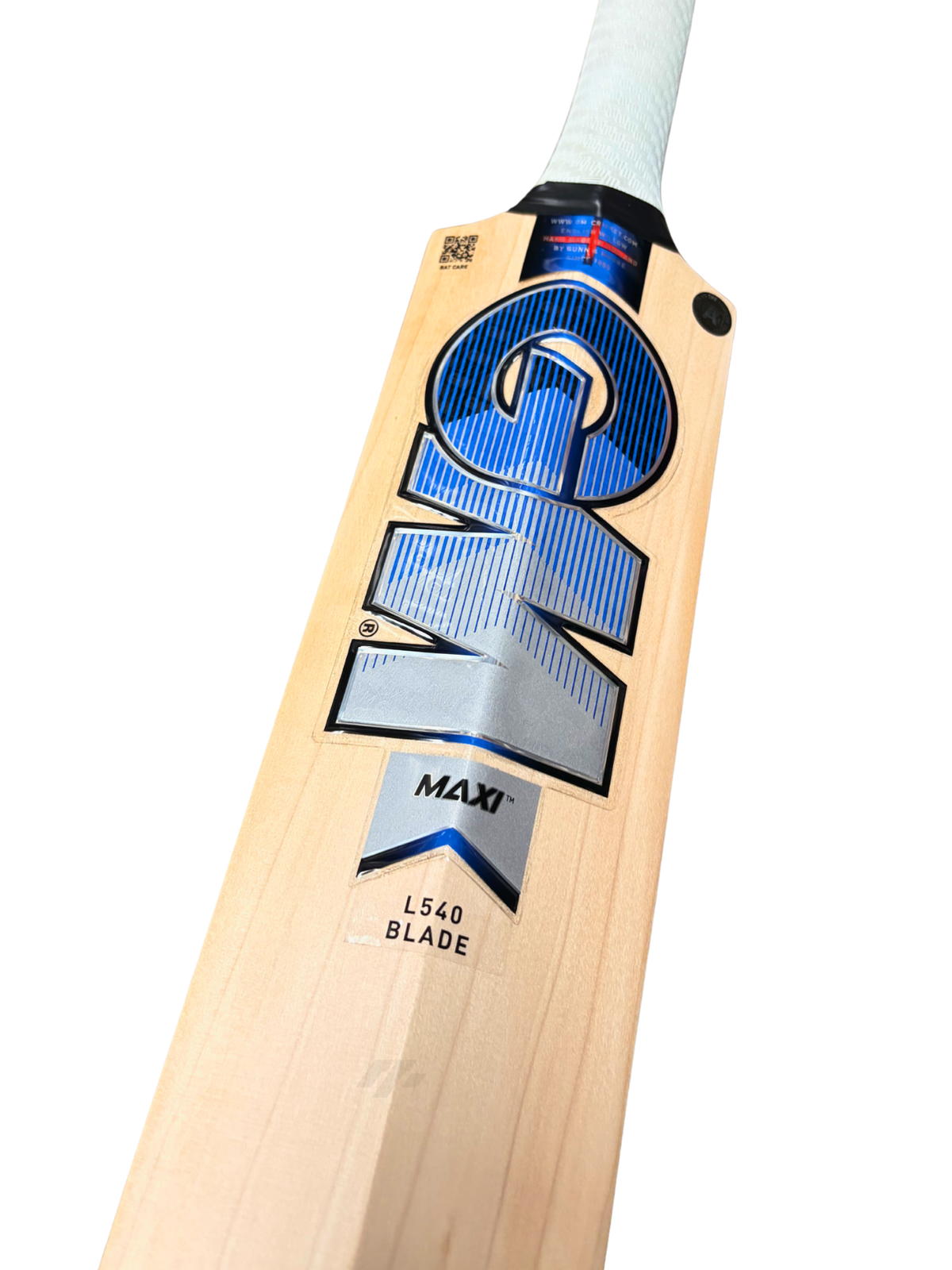 GM Maxi Signature English Willow Cricket Bat (2026) – L540 Low-Swell Power Bat for Big Hitters