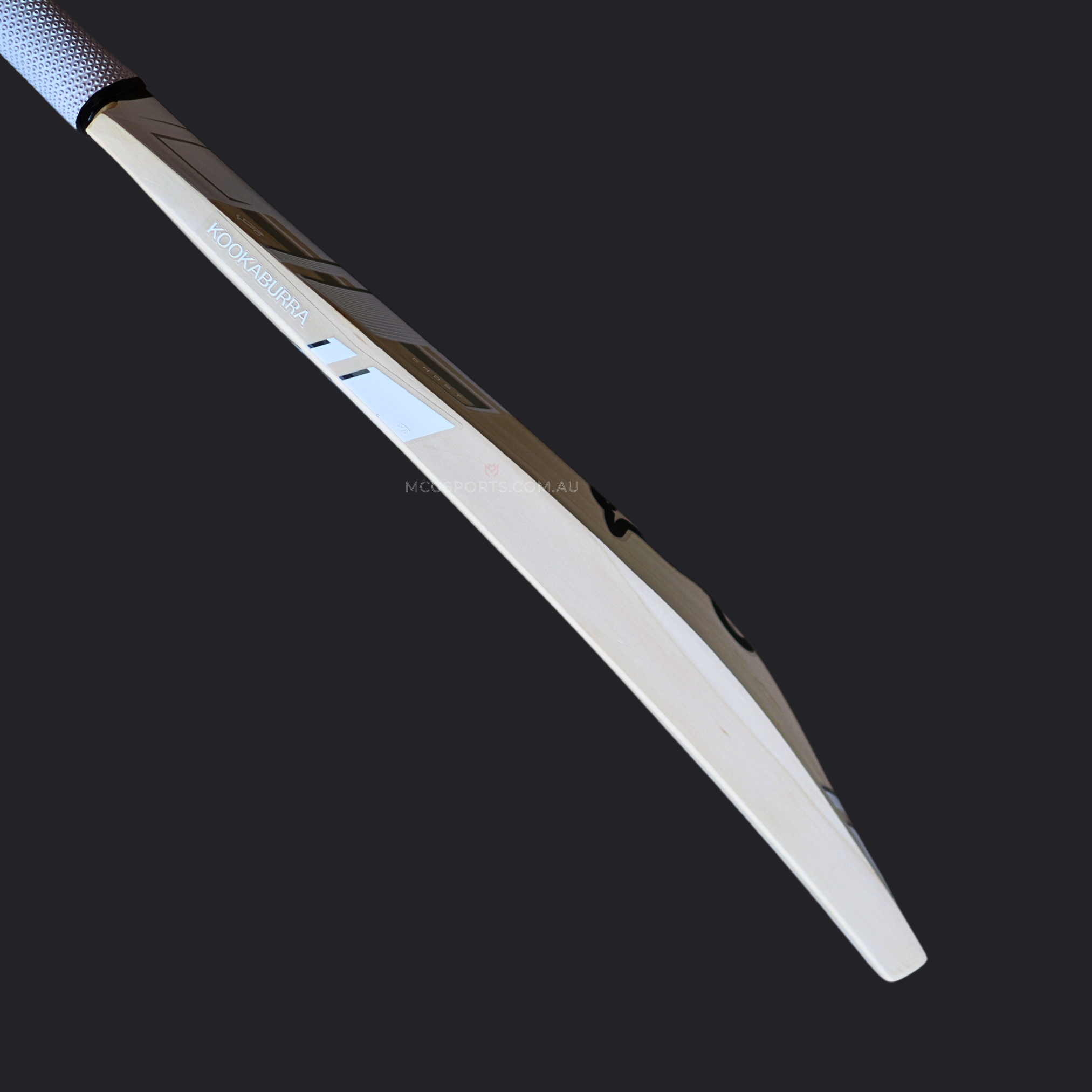 Image of KOOKABURRA GHOST PRO 4.0 CRICKET BAT