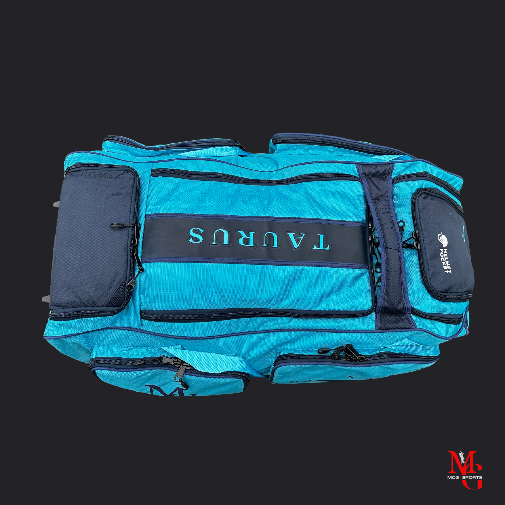 TAURUS - Players Stand Wheelie Cricket Kit bag