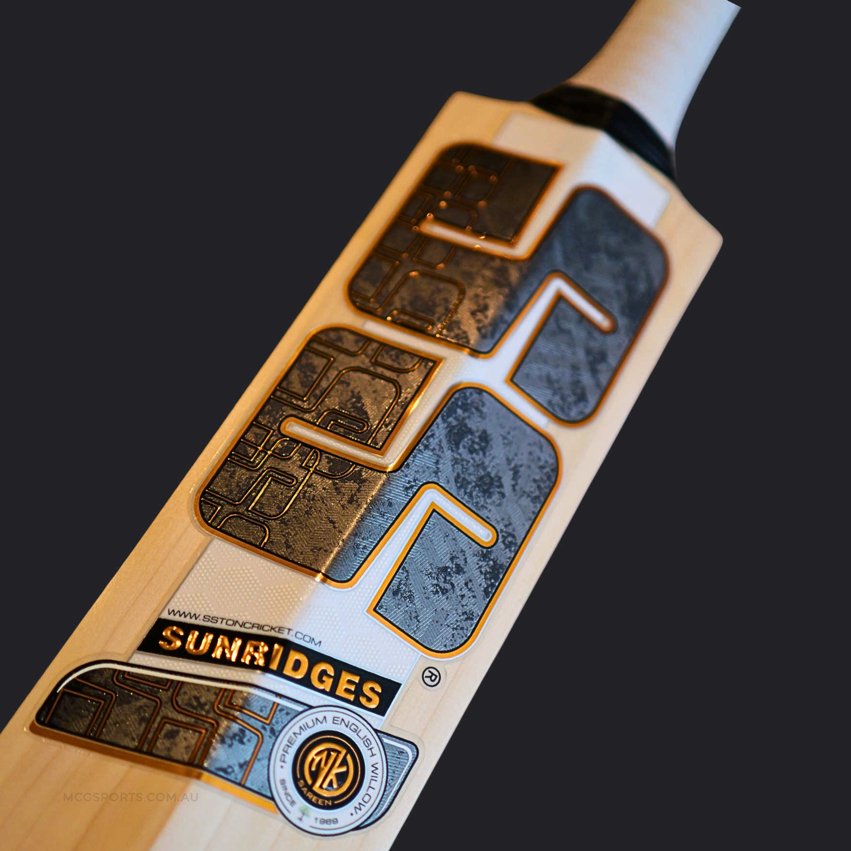 Image of SS Master 8000 Grade 1 English Willow Cricket Bat - SH