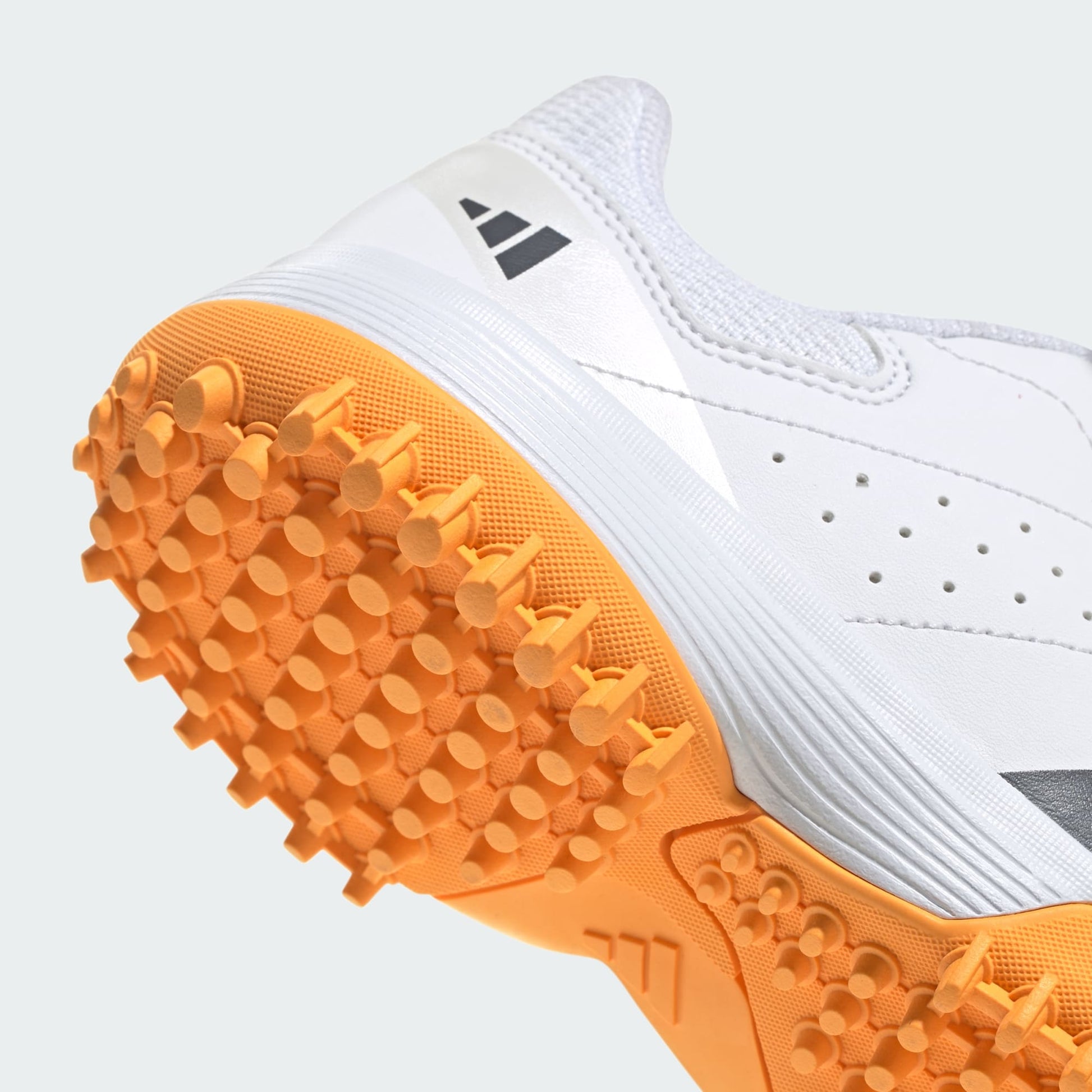 Adidas Howzat Spikeless Junior cricket shoes - upper detail