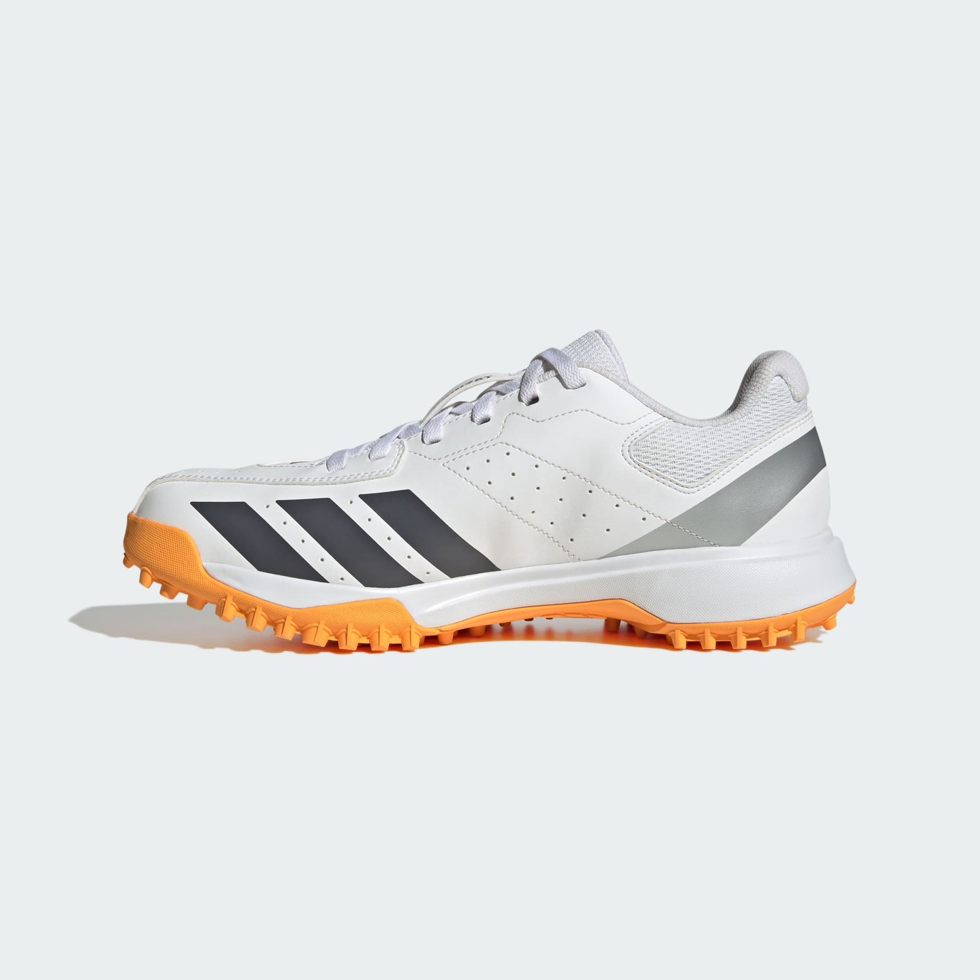 Adidas Howzat Spikeless cricket shoes - rubber outsole