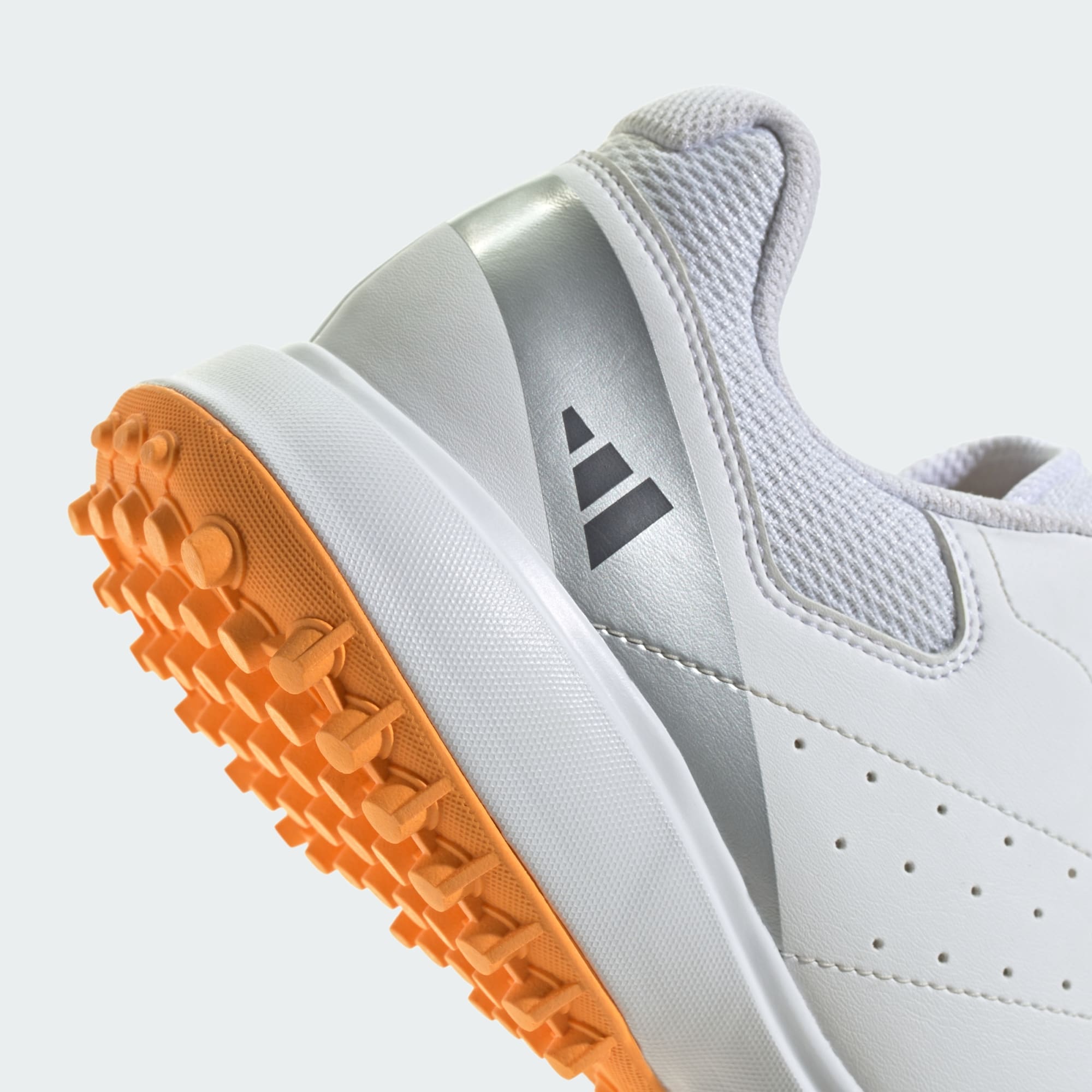Adidas Howzat Spikeless cricket shoes - upper detail