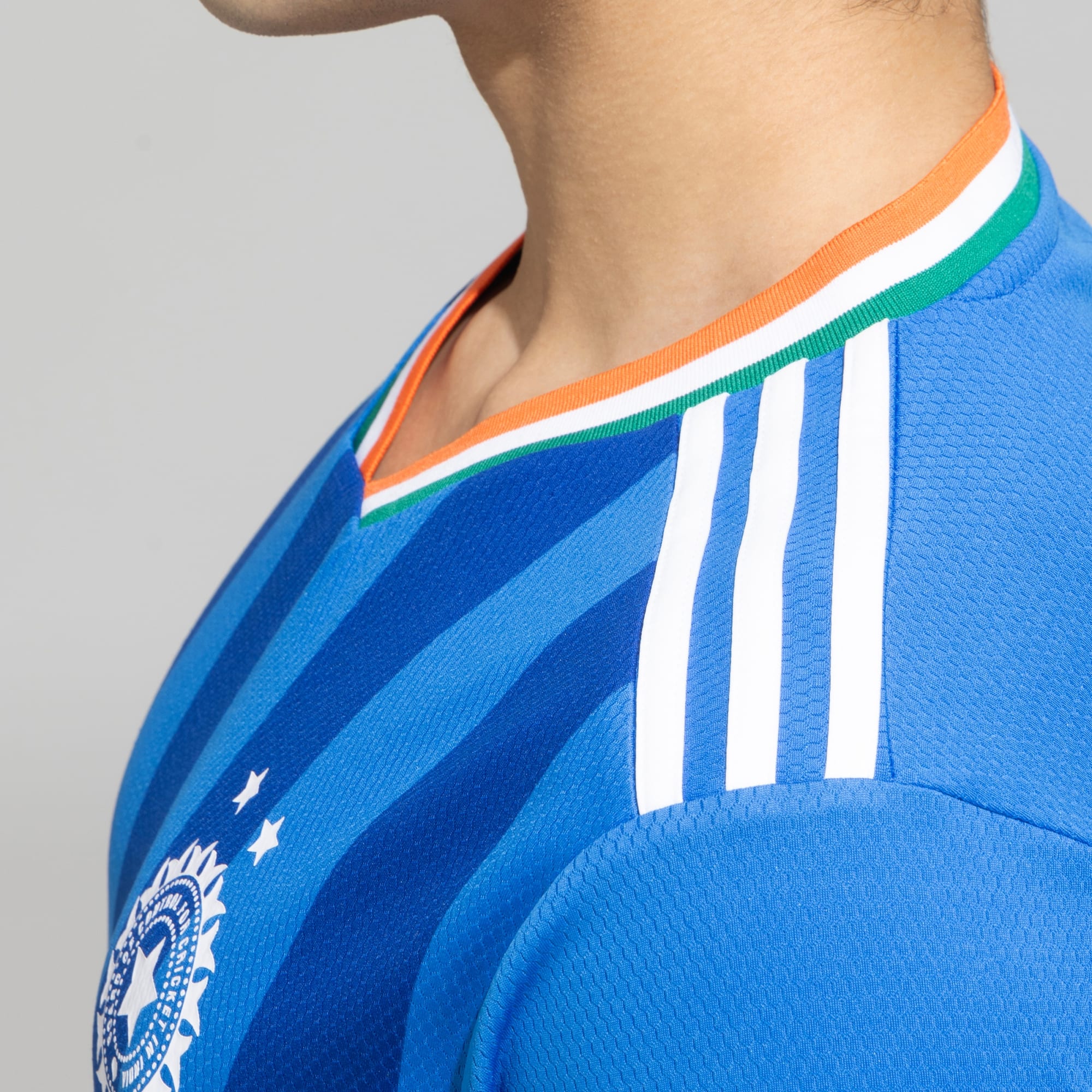 Adidas India T20 fan jersey - fabric and stripe detail
