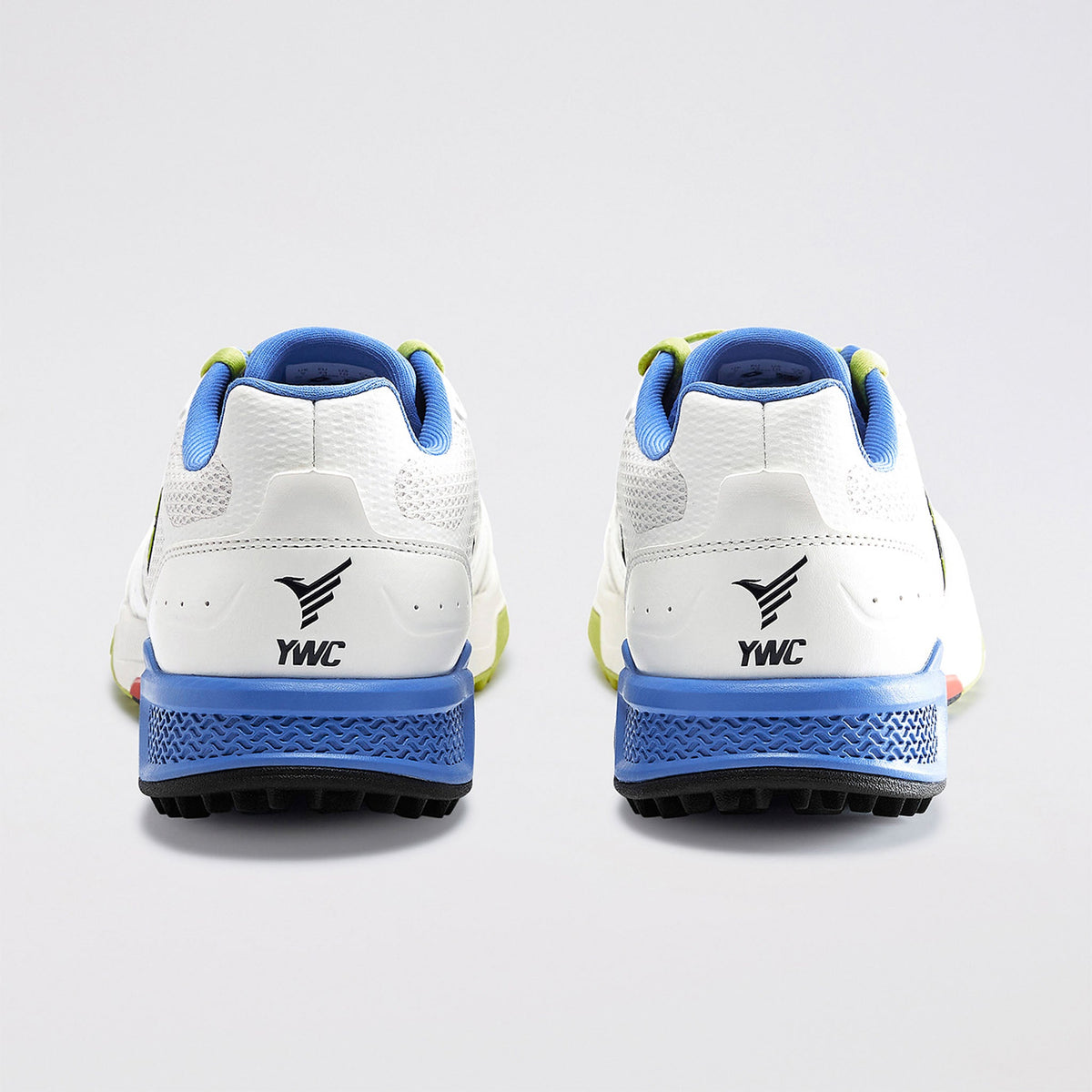 Lotto Blaze Hit cricket shoe toe and forefoot detail