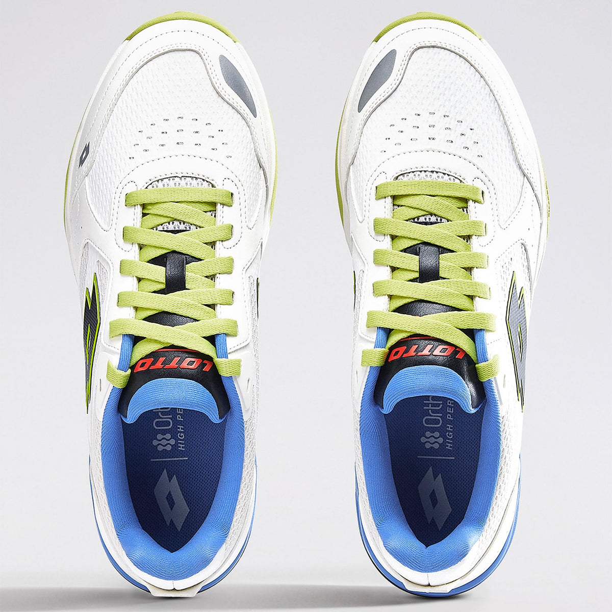 Lotto Blaze Hit Trac CTRL rubber outsole tread detail