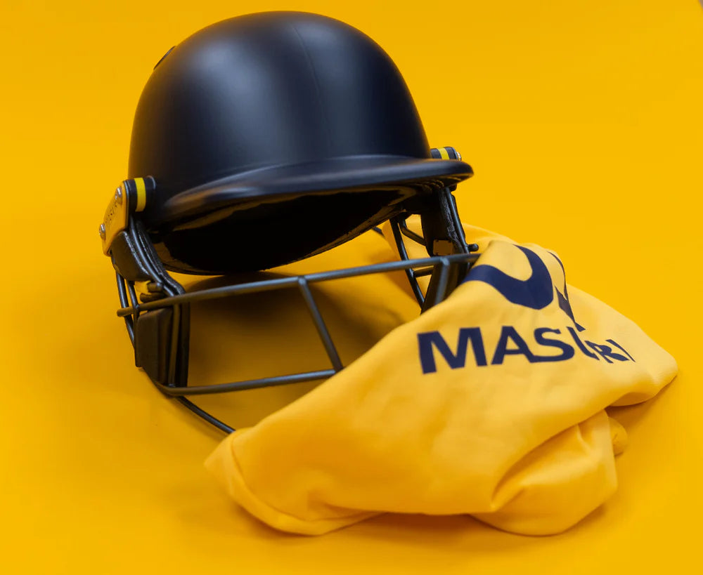 Masuri T Line Plus Titanium Cricket Helmet | Ultra-Lightweight Titanium Faceguard | BS7928 Certified