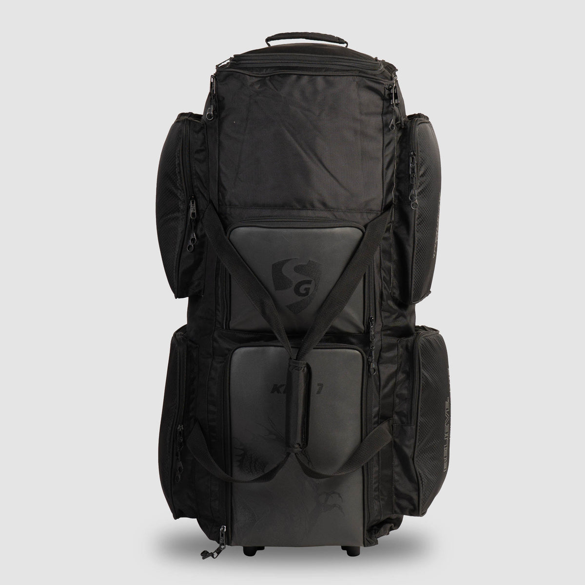 SG KLR wheelie trunk separate shoe cavity detail