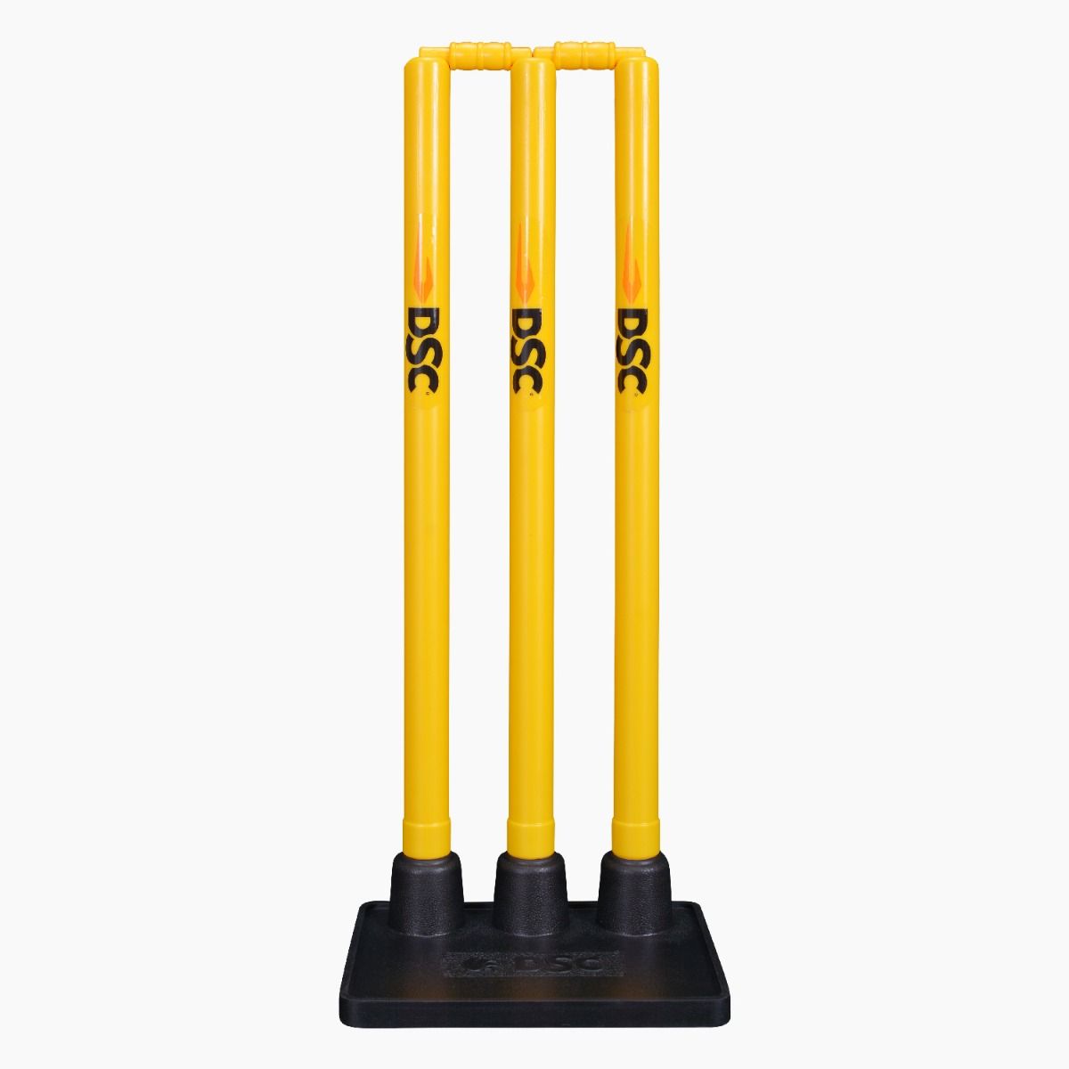 DSC Plastic Cricket Stumps with Rubber Base - Hero Shot