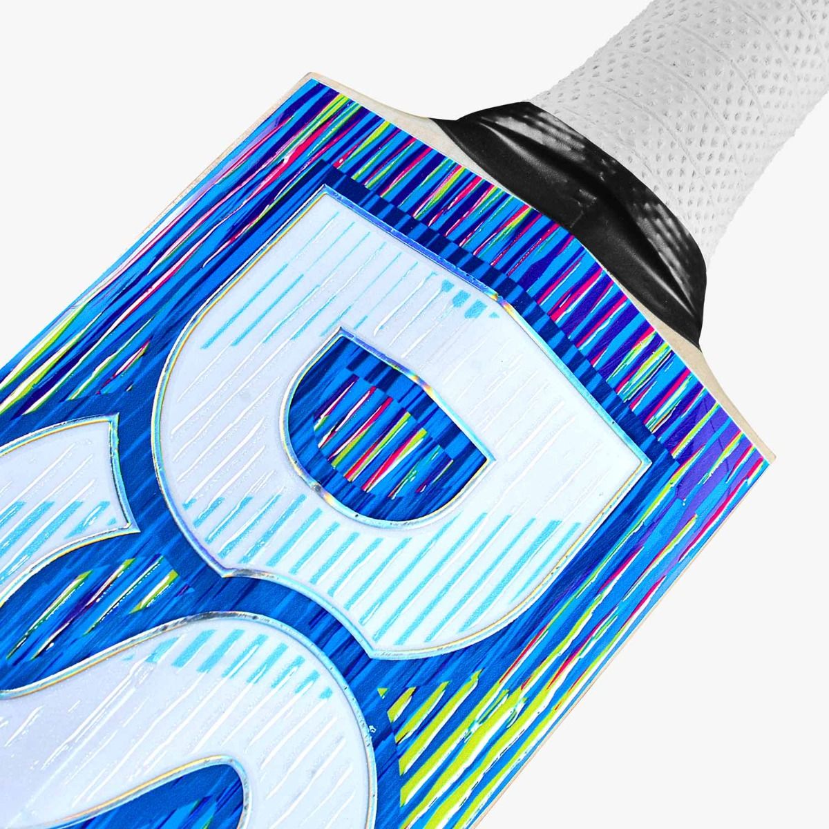 DSC BLU 500 Cricket Bat - Treble Spring Handle Detail