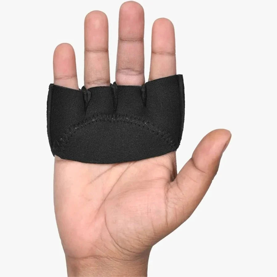 DSC Protakt fielding gloves showing fit and finger flexibility for catching