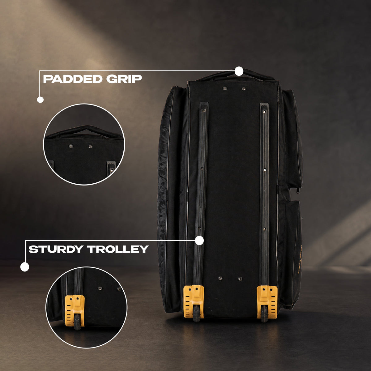 SG 22 Yard X2 kit bag bat compartment and storage layout