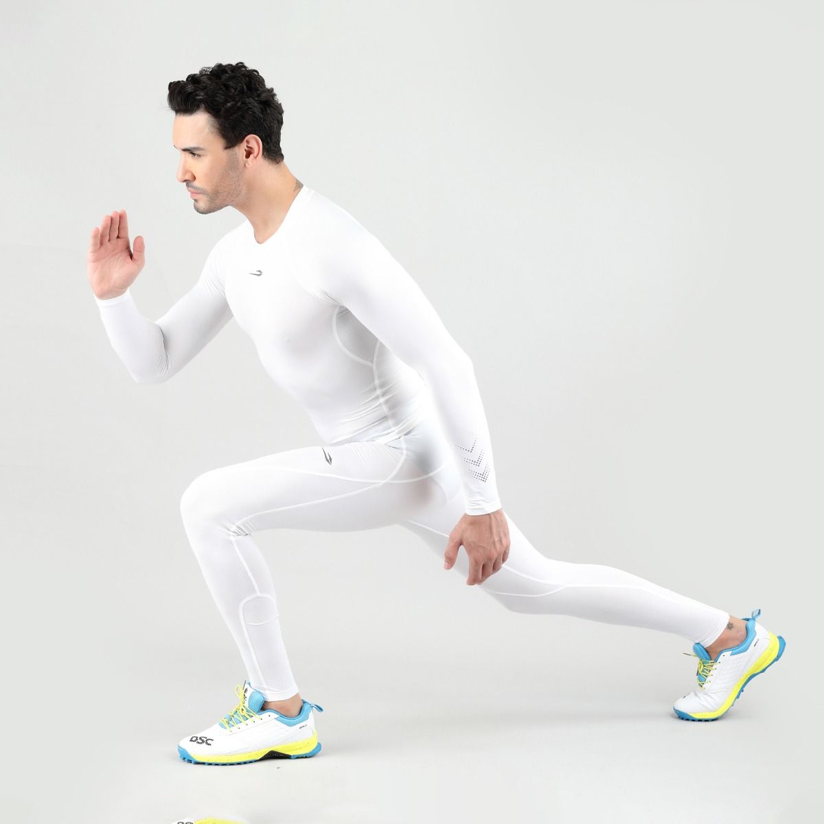DSC MP Top L/S Compression - White - Athlete Shot