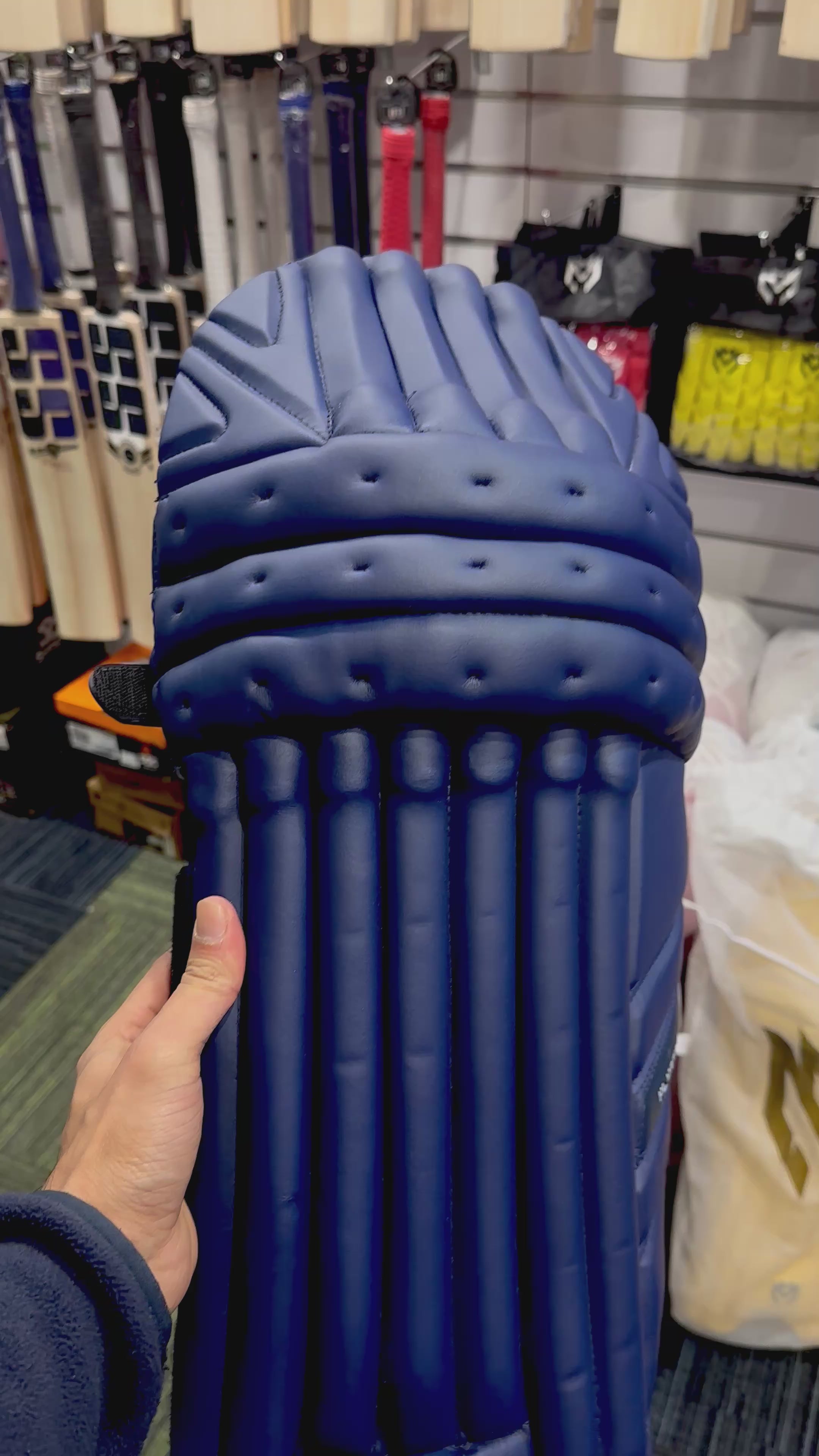 Pro Players Cricket Batting Pads - Navy