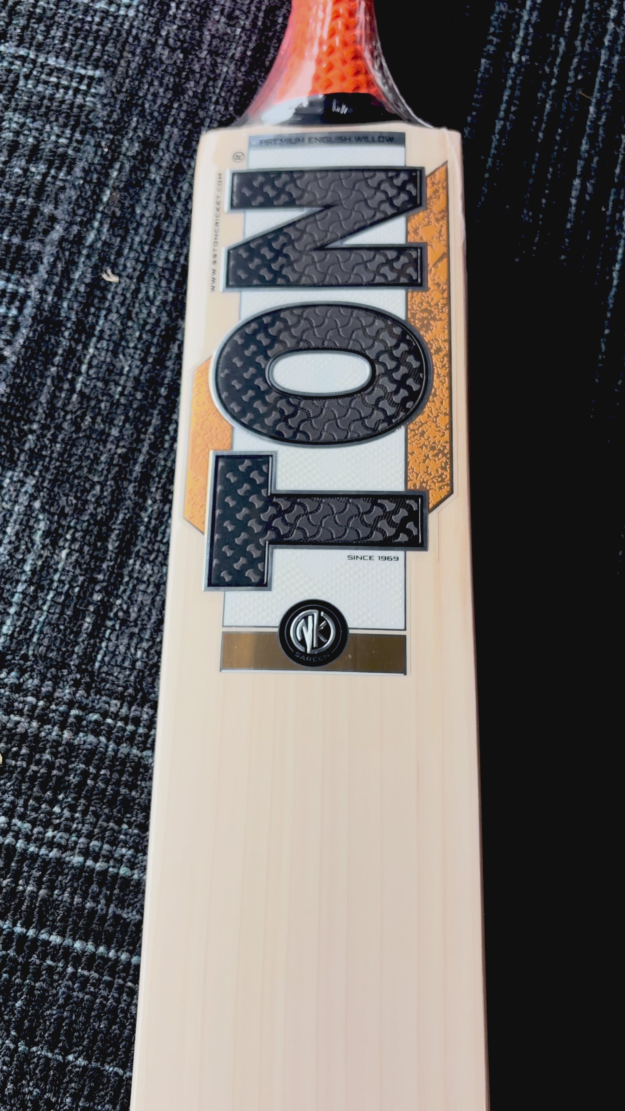 TON - Abhishek Sharma Players Edition Cricket Bat - SH