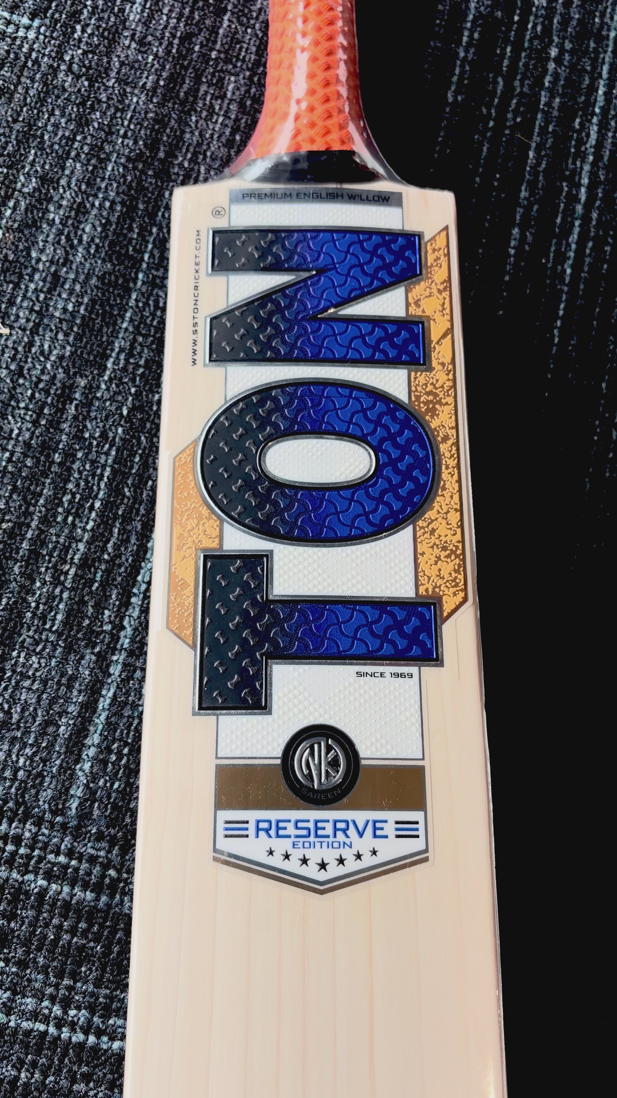 Load video: SS TON - Reserve Edition English Willow Cricket Bat - SH