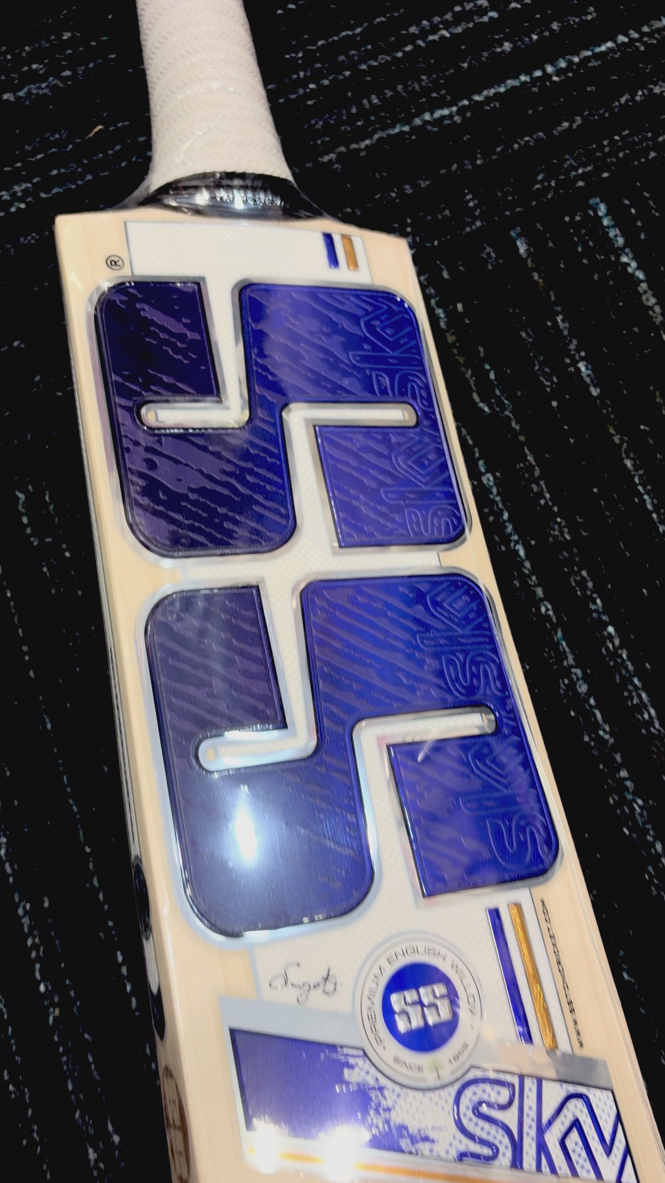 SS - SKY (Surya Kumar Yadav) Players Cricket Bat - SH