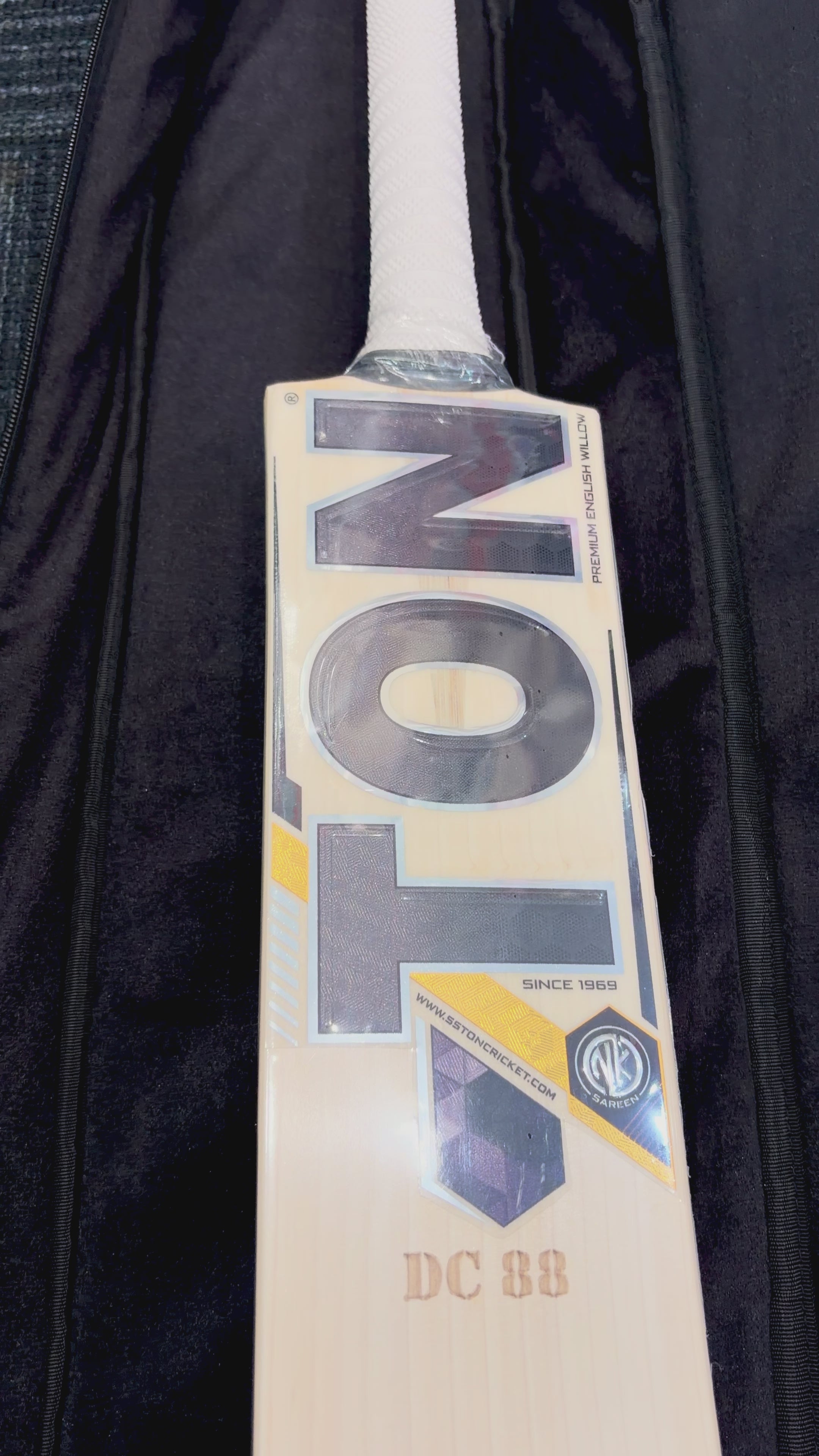 SS - Devon Conway Players Cricket Bat - SH